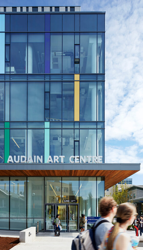 Audian Art Centre outside corner sign